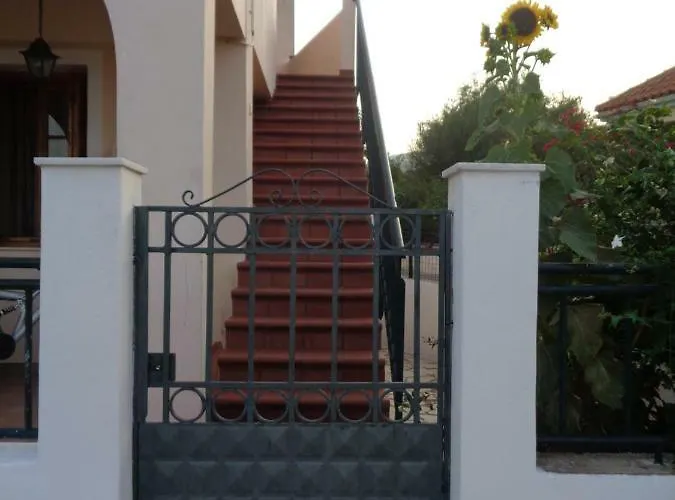 Melissani House