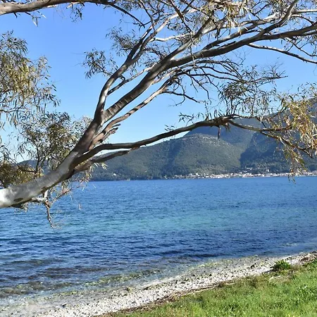 بيت للعطل Melissani House *